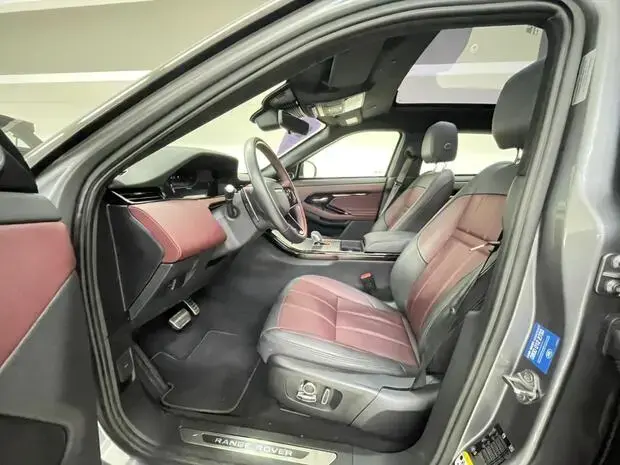 Land Rover Range Rover Evoque HSE R-Dynamic 2.0 P250 AWD (Aut)
