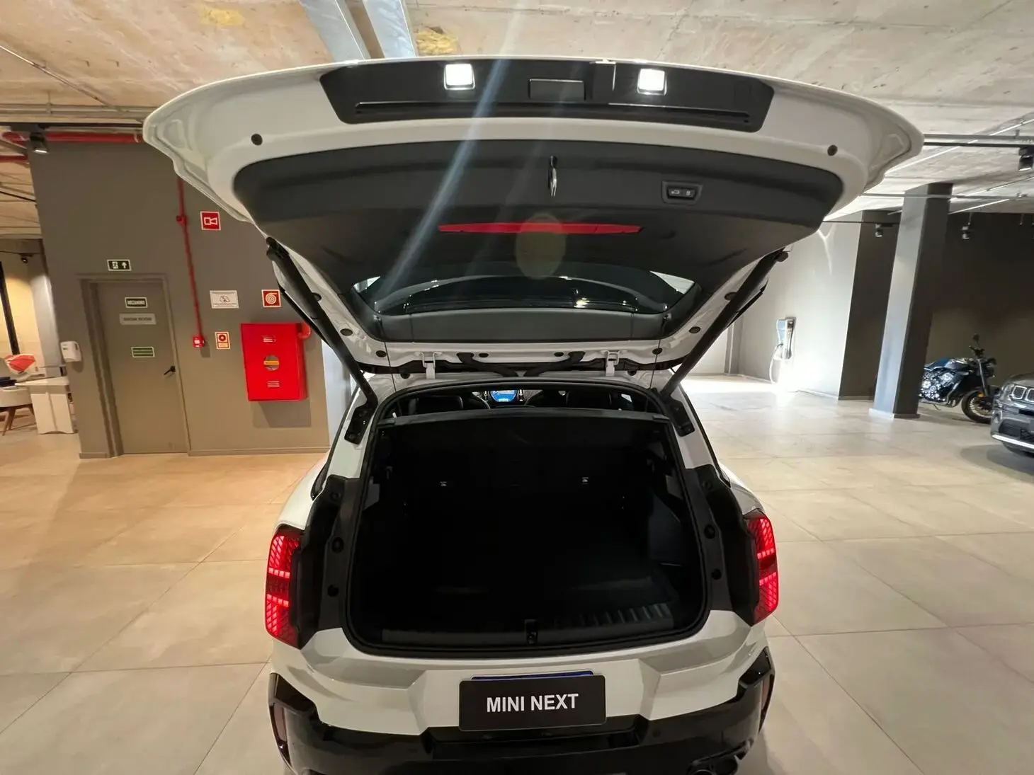 galeria Cooper Countryman