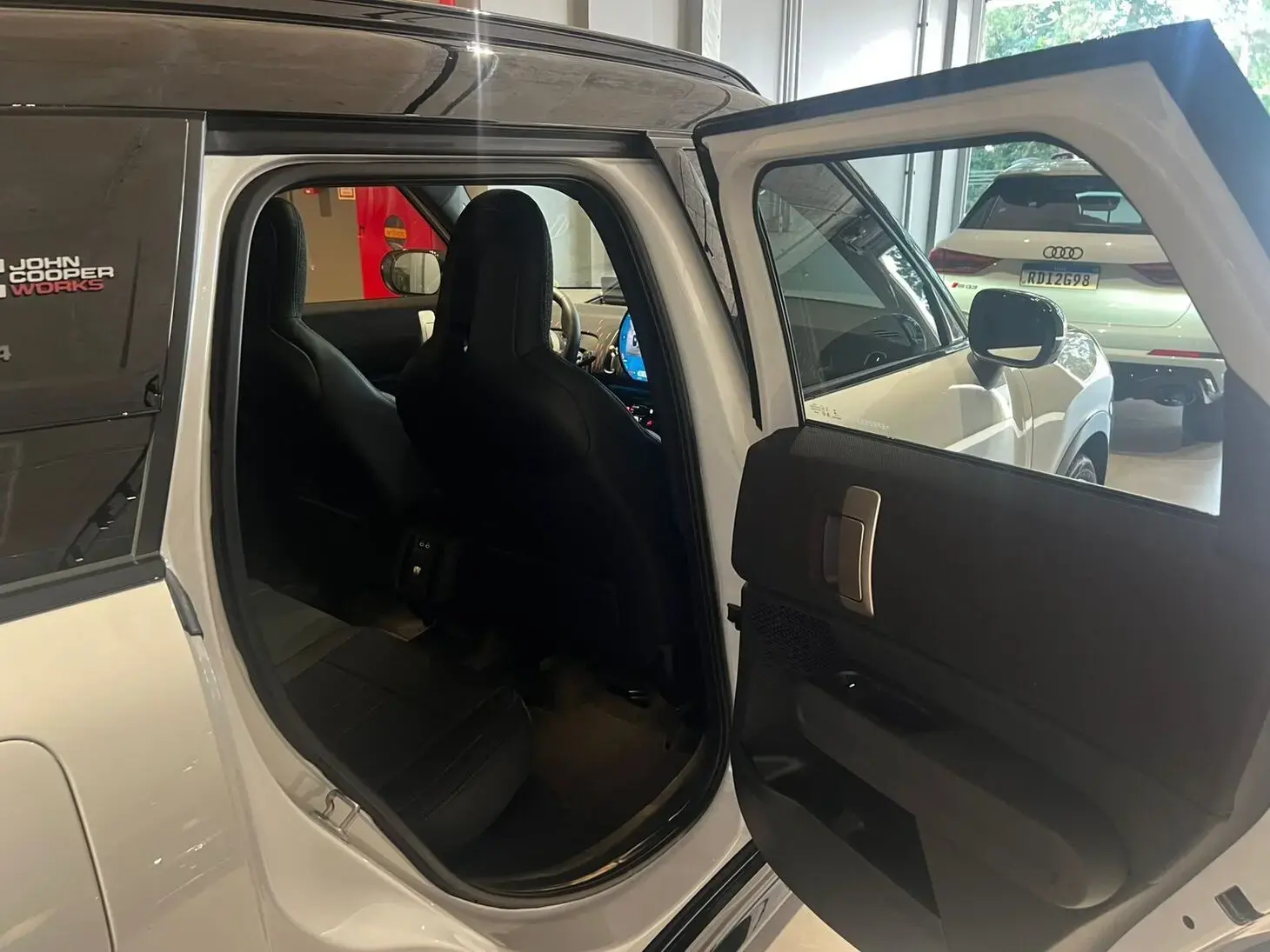 galeria Cooper Countryman