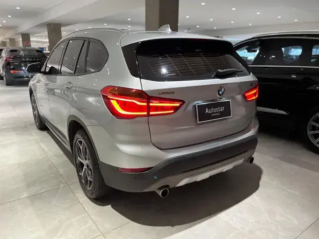 Bmw X1 2.0 sDrive20i X-Line ActiveFlex