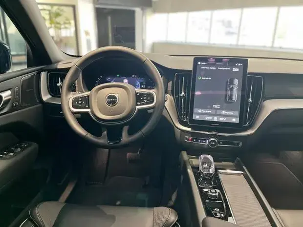 Volvo XC60 Polestar Engineered PHEV