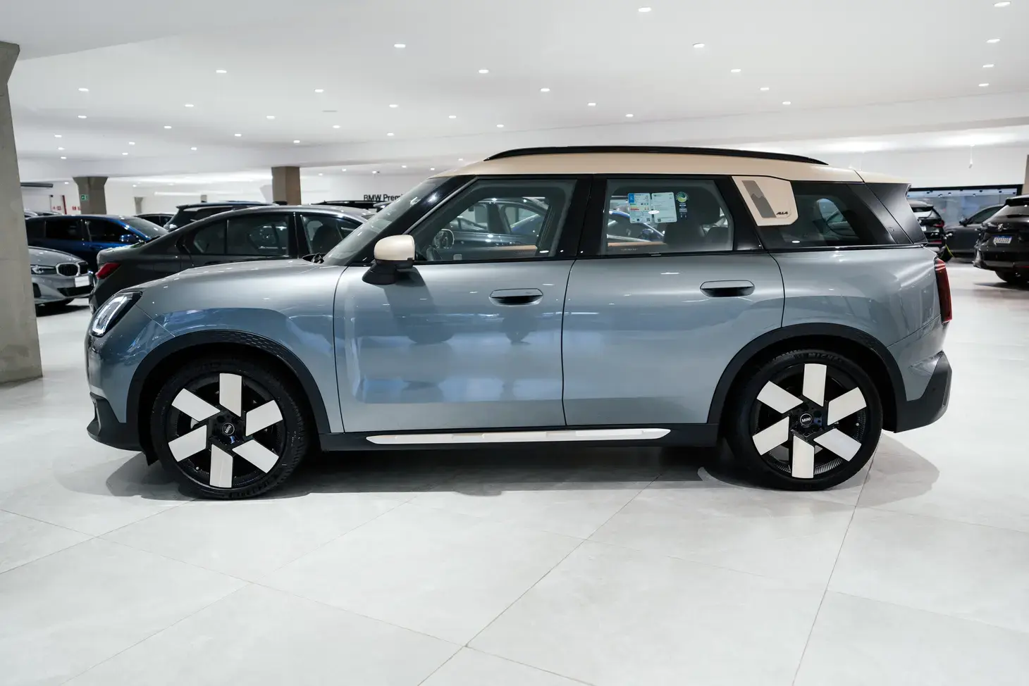 galeria Cooper Countryman
