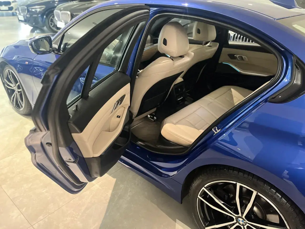 galeria 320i