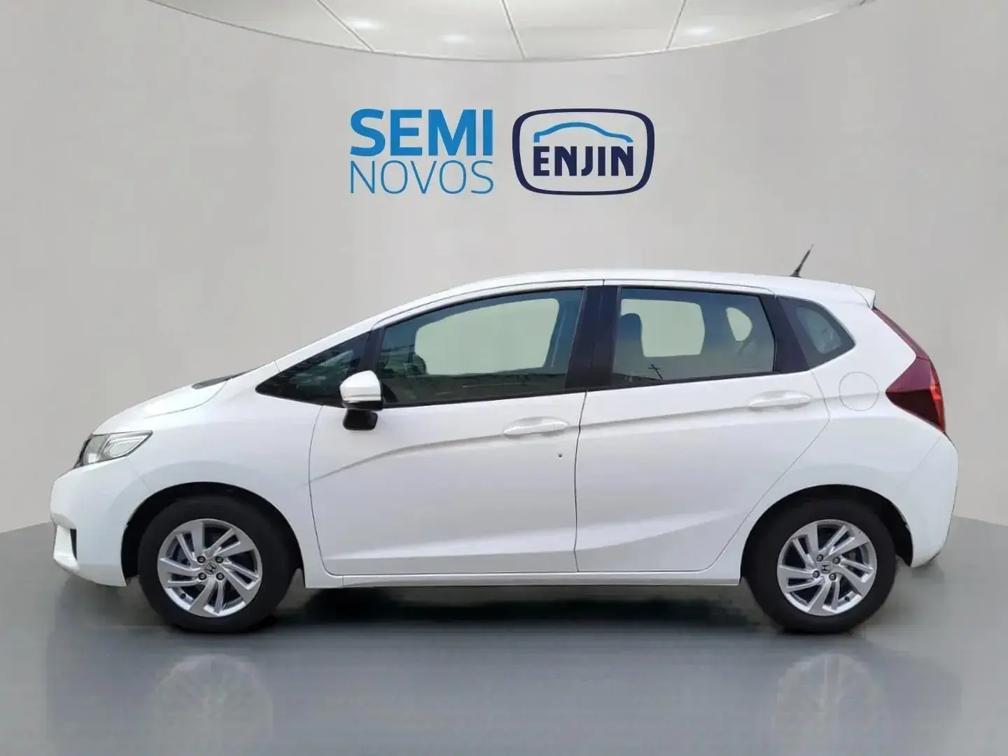 galeria FIT LX CVT