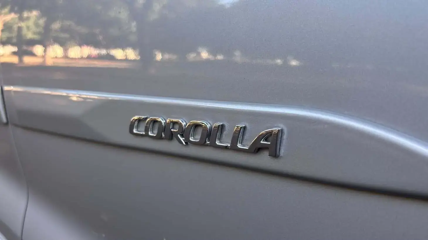 galeria TOYOTA COROLLA XEI 2.0