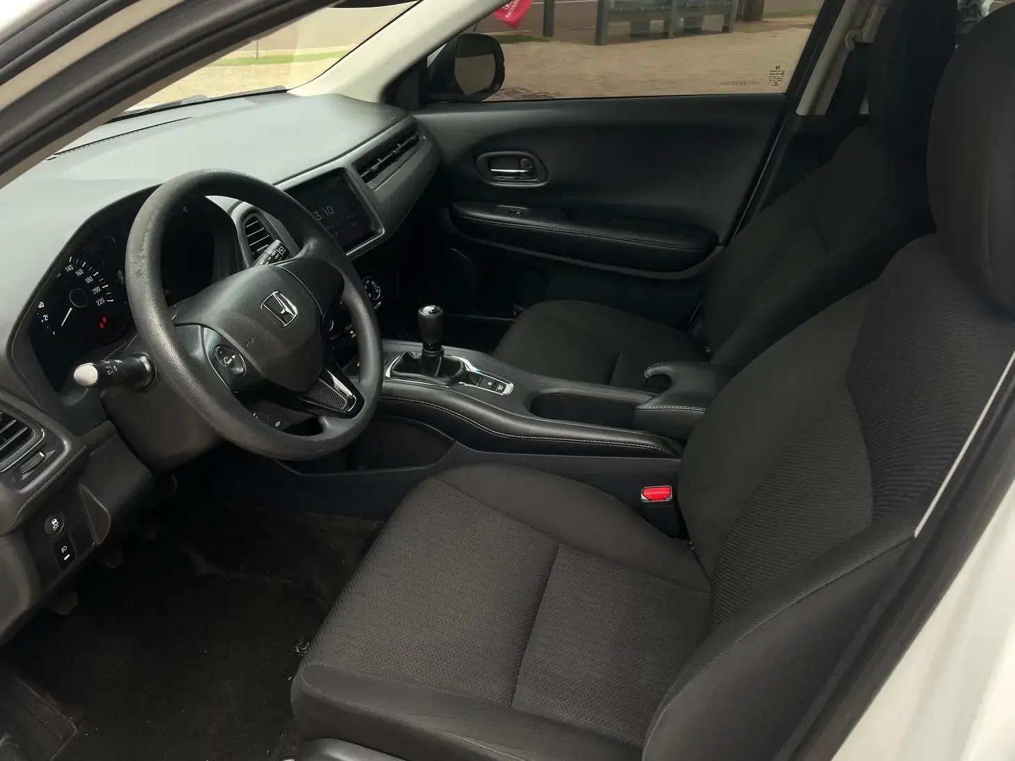 galeria HR-V LX MT