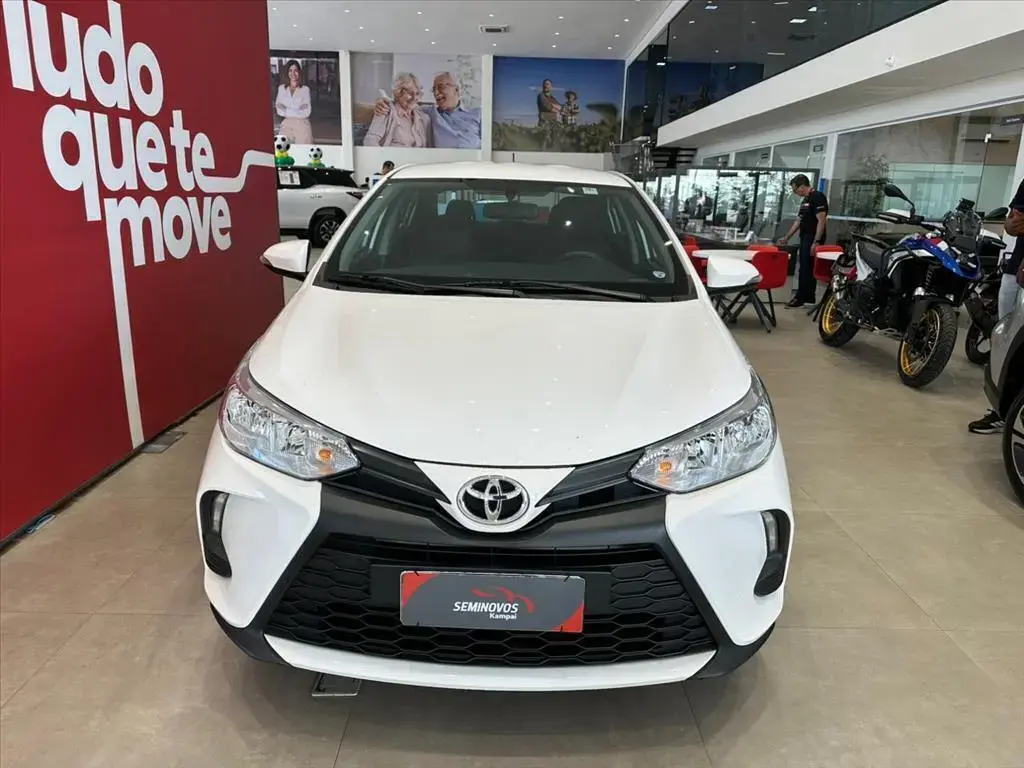 galeria YARIS