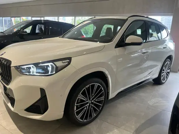 Bmw X1 sDrive20i M Sport 2.0 Turbo (Aut.)