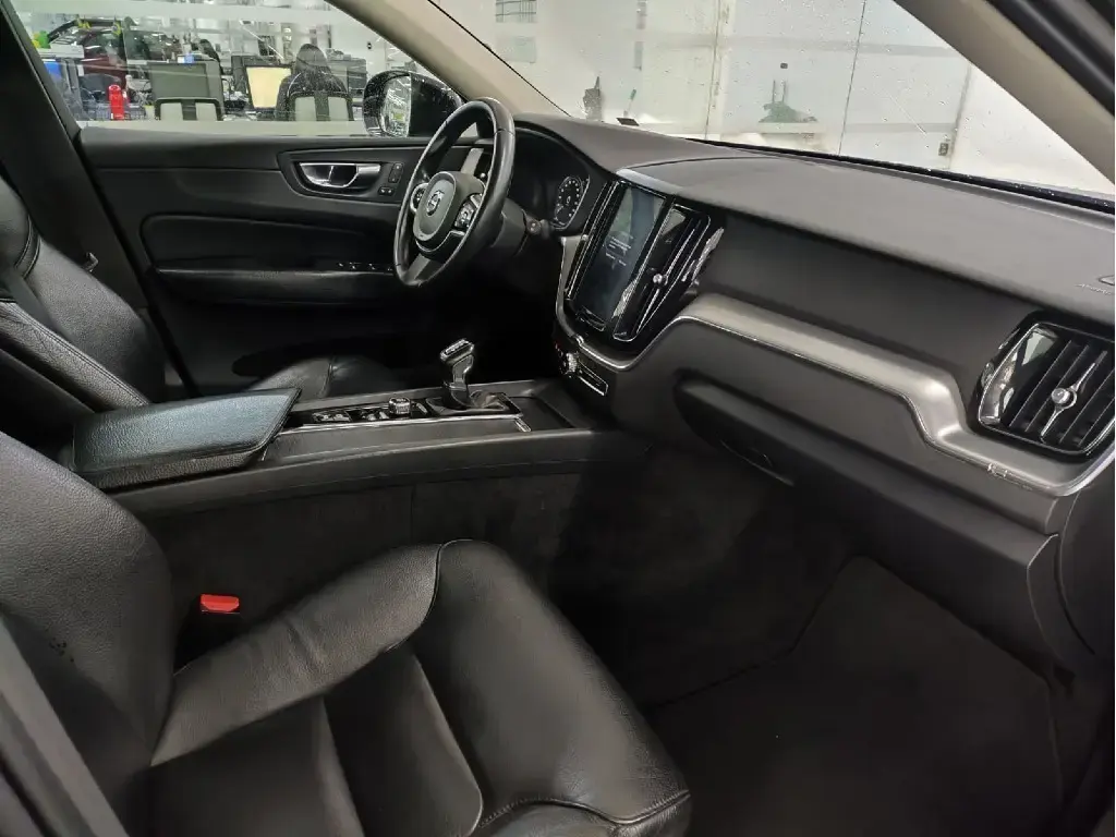 galeria XC60