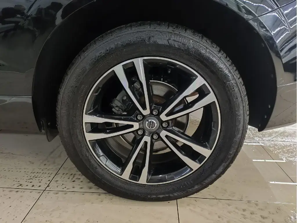 galeria XC60