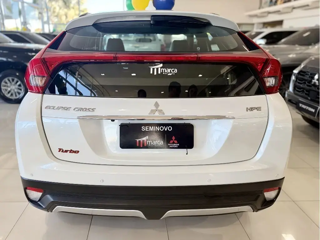 galeria ECLIPSE CROSS