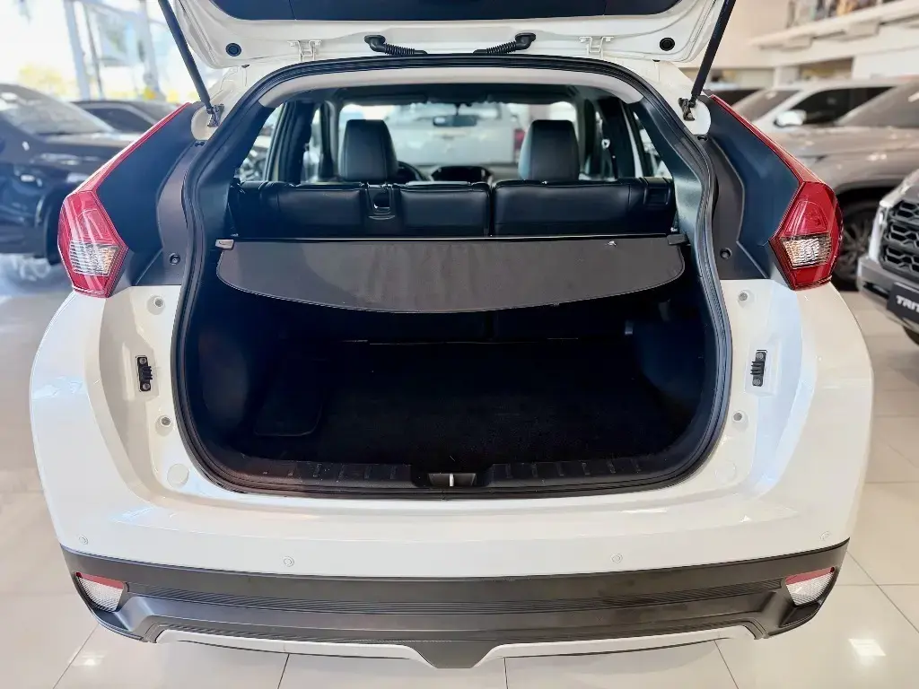 galeria ECLIPSE CROSS