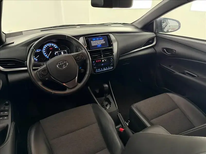 galeria YARIS