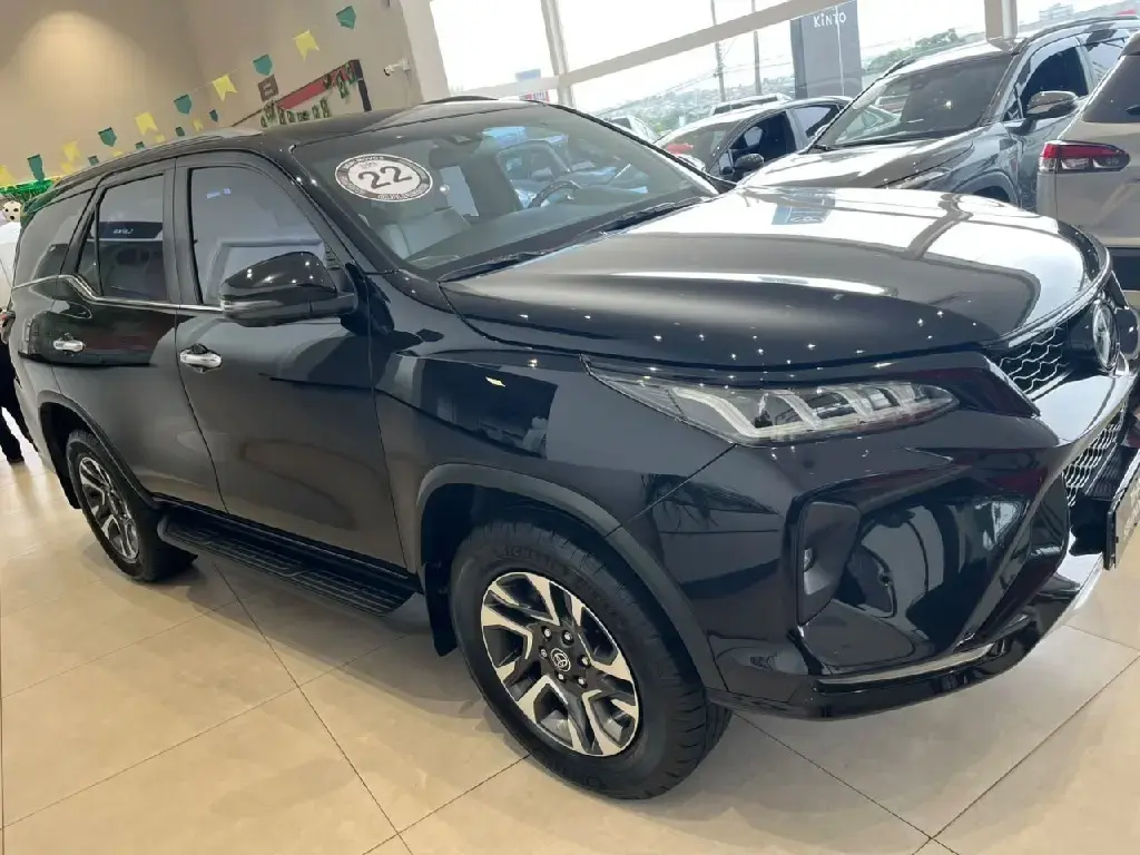 galeria HILUX SW4