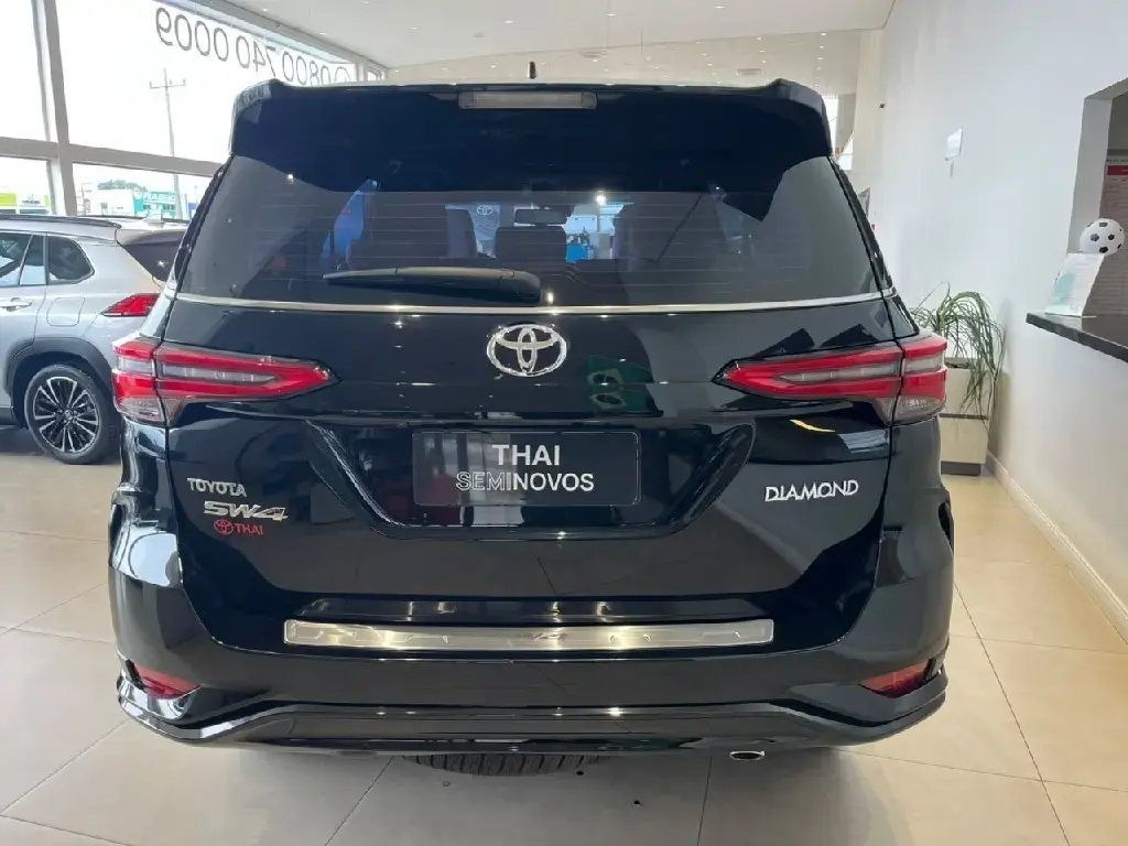 galeria HILUX SW4