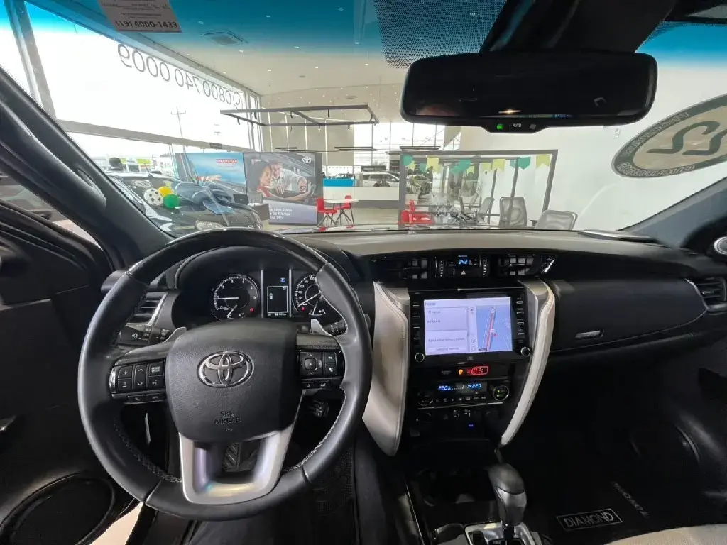 galeria HILUX SW4