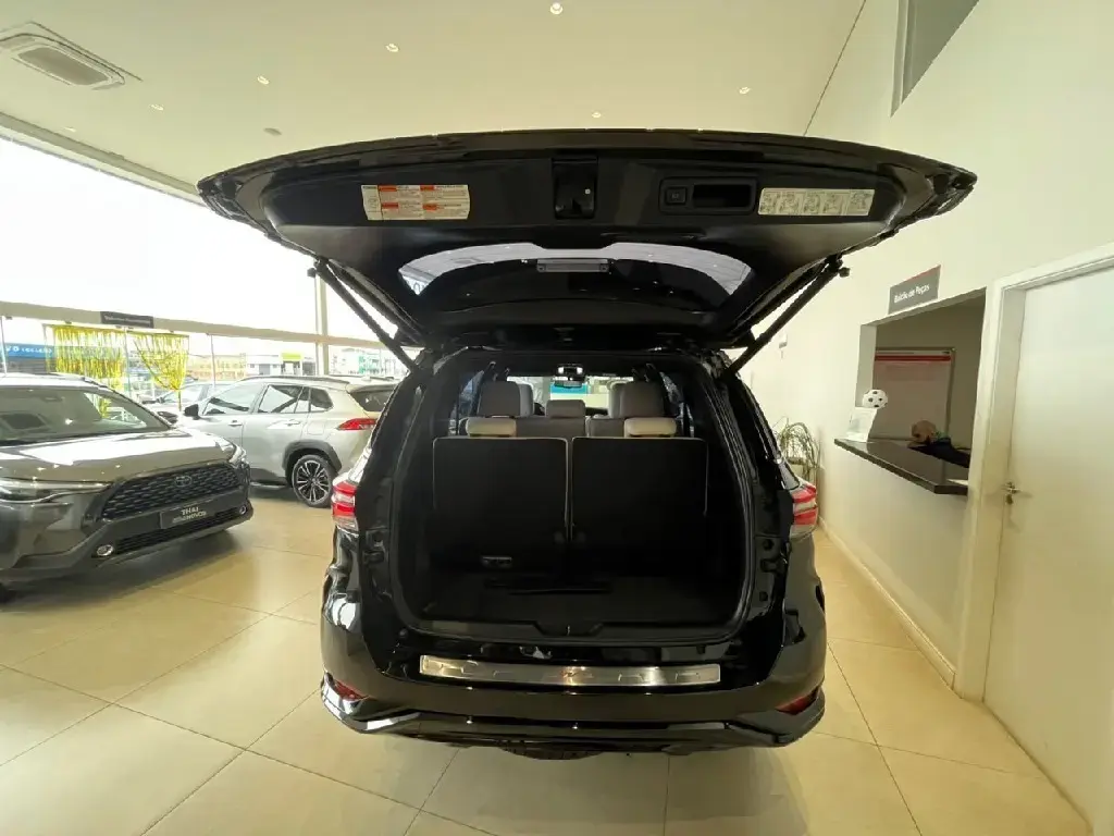 galeria HILUX SW4