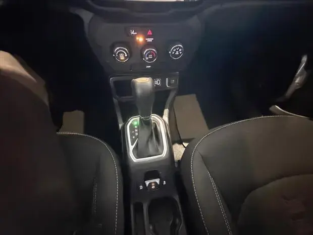 Jeep RENEGADE 1.3 T270 TURBO FLEX SPORT AT6
