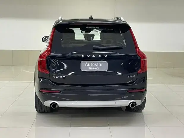 Volvo XC90 2.0 T6 Momentum AWD