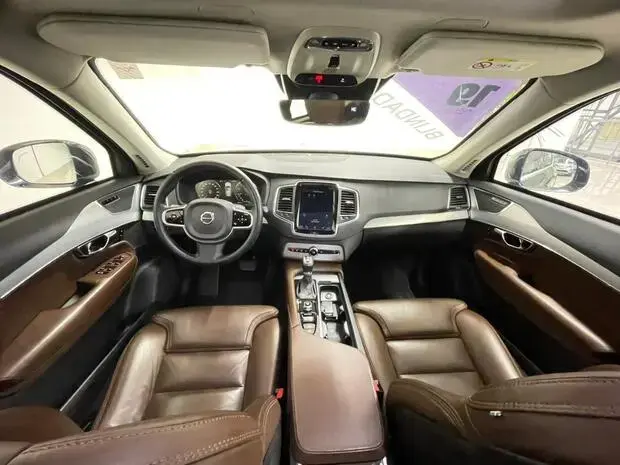 Volvo XC90 2.0 T6 Momentum AWD