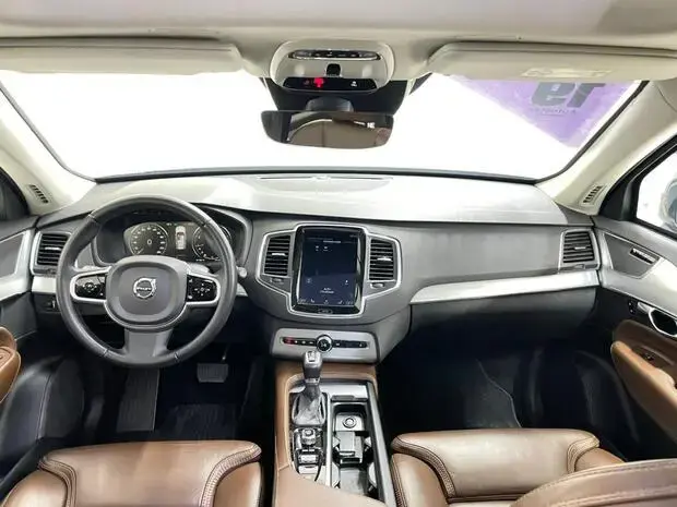 Volvo XC90 2.0 T6 Momentum AWD