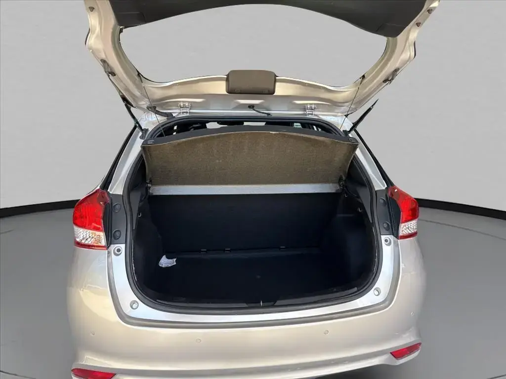 galeria YARIS