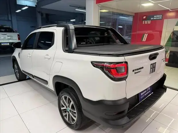 Fiat STRADA 1.3 FIREFLY FLEX VOLCANO CD CVT