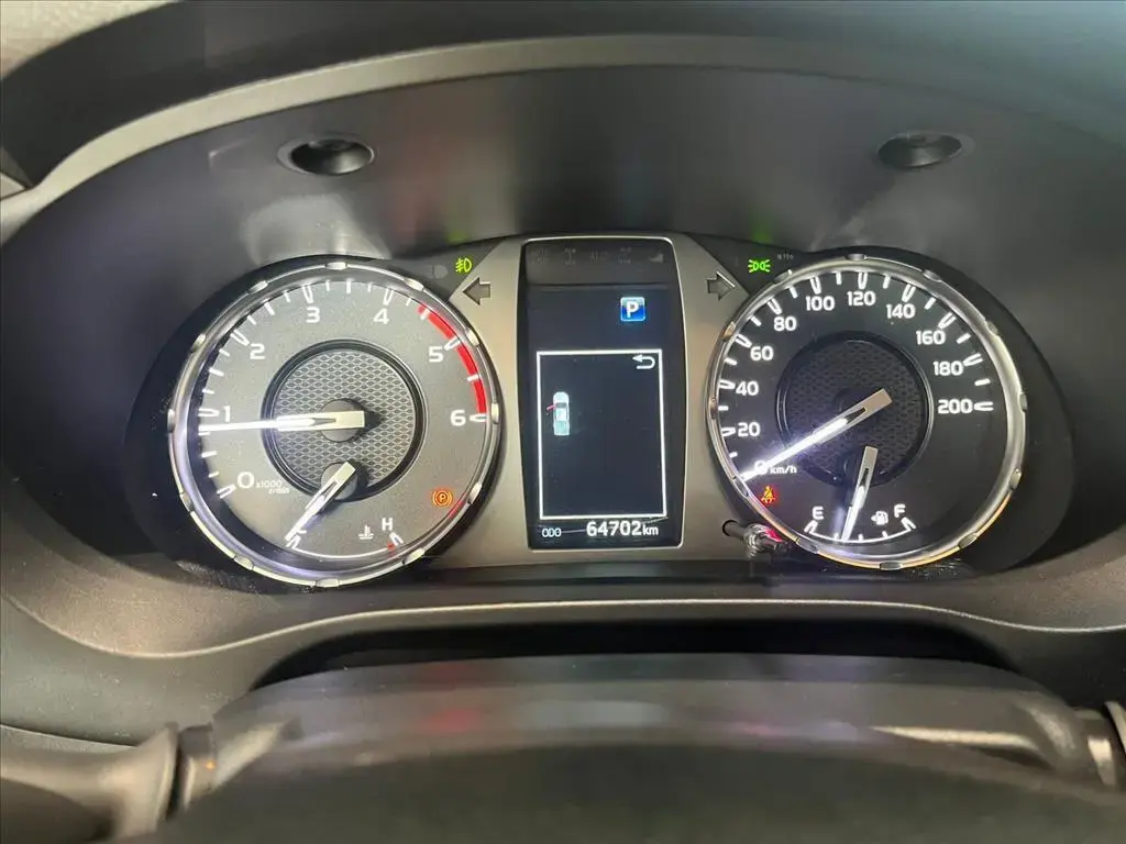 galeria HILUX