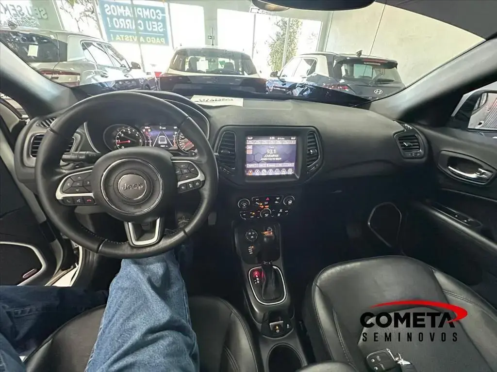 galeria COMPASS