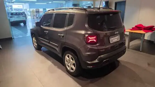 Jeep Renegade Sport T270 4x2 AT6