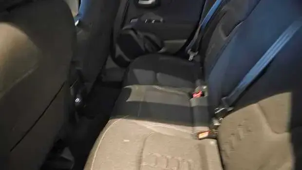 Jeep Renegade Sport T270 4x2 AT6