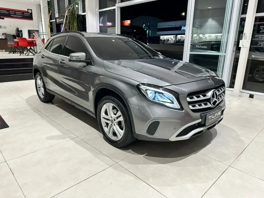 galeria GLA 200