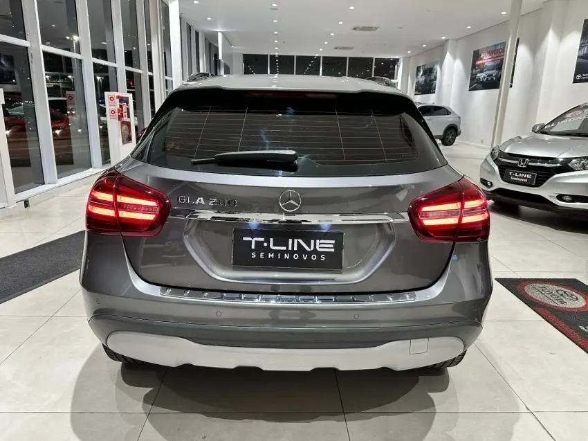 galeria GLA 200