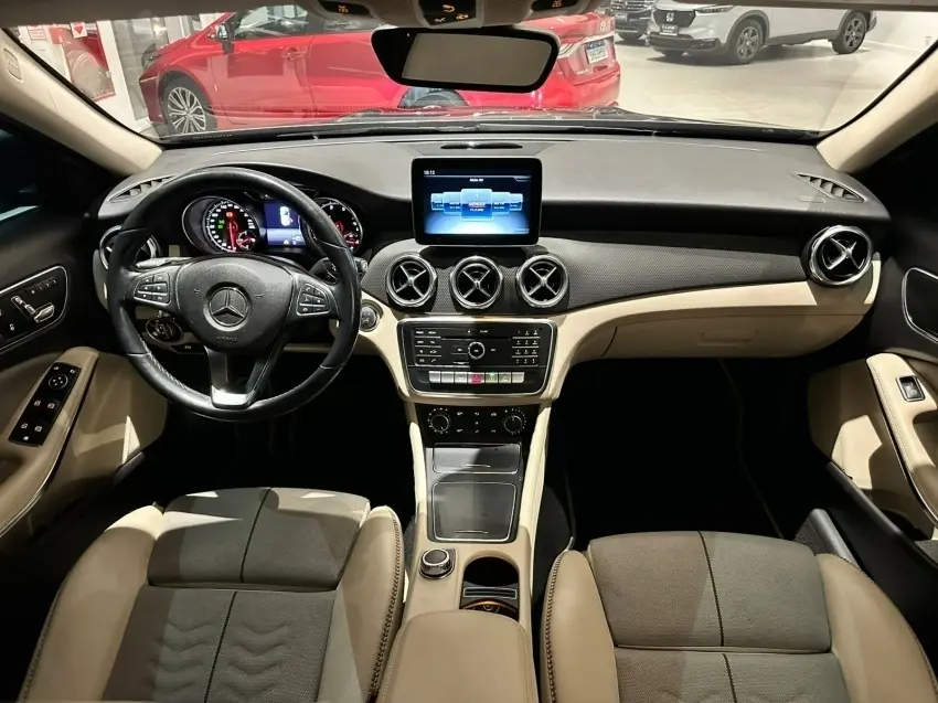 galeria GLA 200
