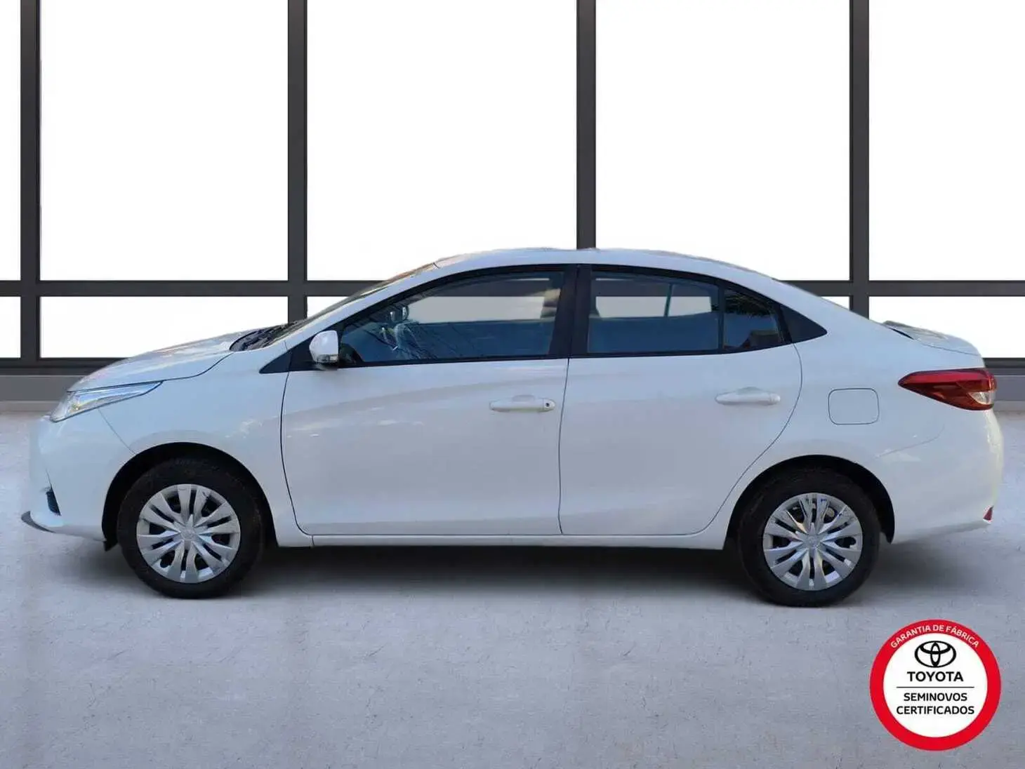 galeria Yaris Sedan