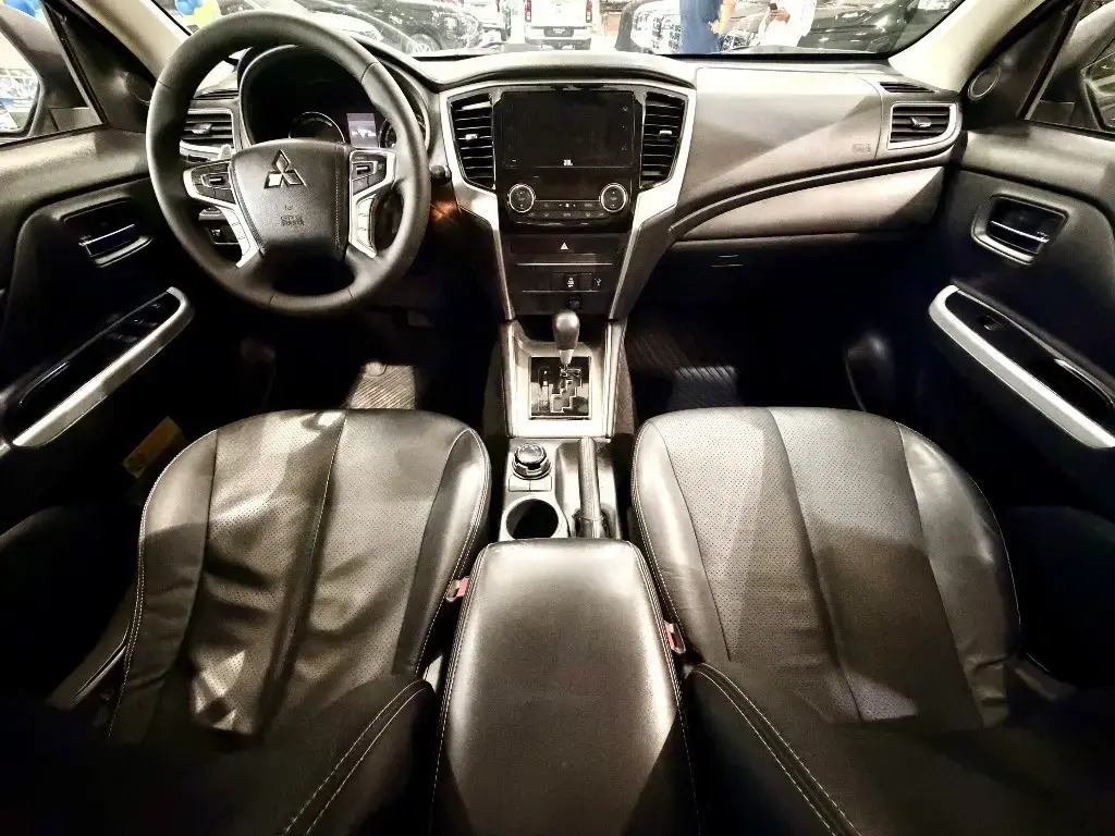 galeria L200 TRITON