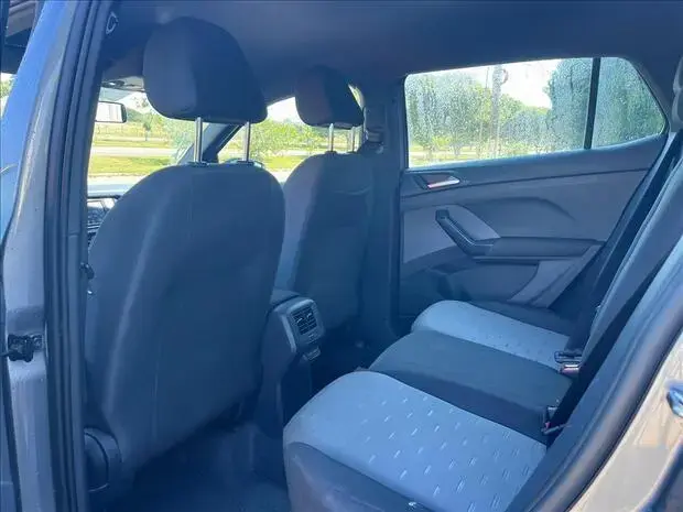 Volkswagen T-CROSS 1.0 200 TSI TOTAL FLEX AUTOMÁTICO