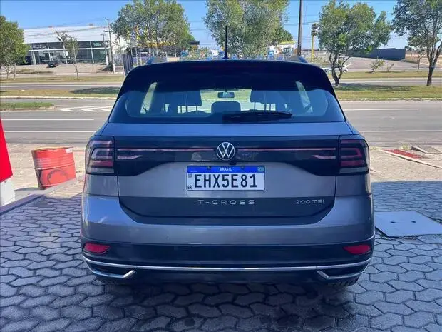 Volkswagen T-CROSS 1.0 200 TSI TOTAL FLEX AUTOMÁTICO