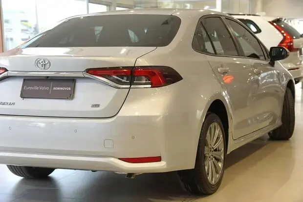 Toyota COROLLA 2.0 VVT-IE FLEX XEI DIRECT SHIFT