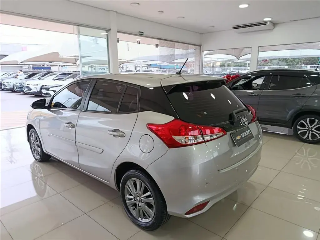 galeria YARIS