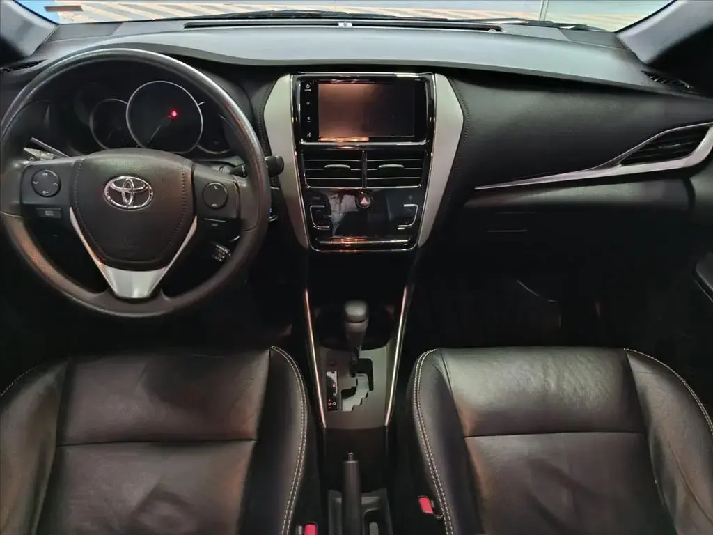 galeria YARIS