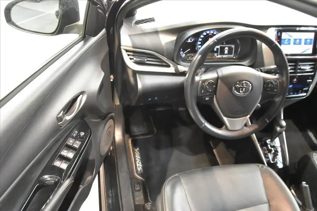galeria YARIS