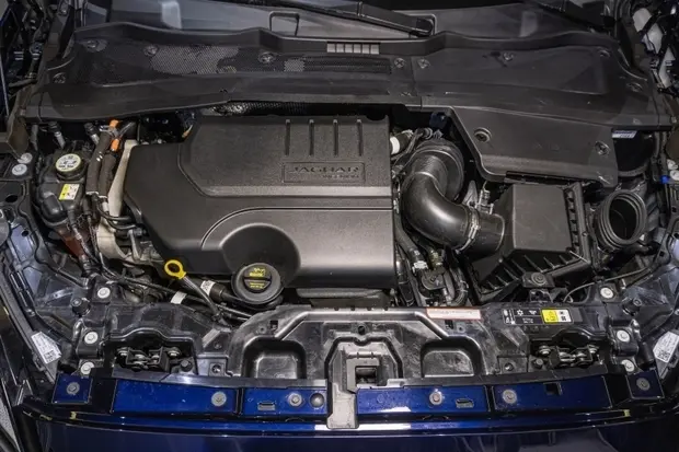 Jaguar E-PACE 2.0 16V P250 FLEX R-DYNAMIC SE AWD AUTOMÁTICO