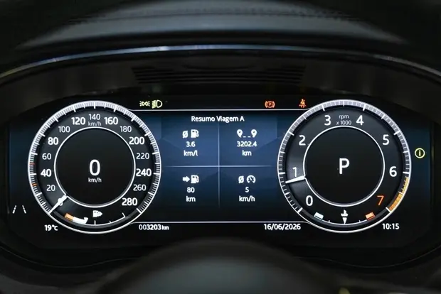 Jaguar E-PACE 2.0 16V P250 FLEX R-DYNAMIC SE AWD AUTOMÁTICO