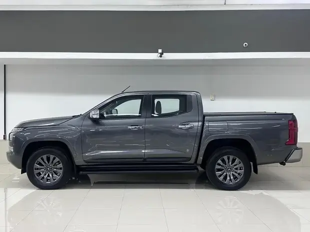 Mitsubishi Triton HPE
