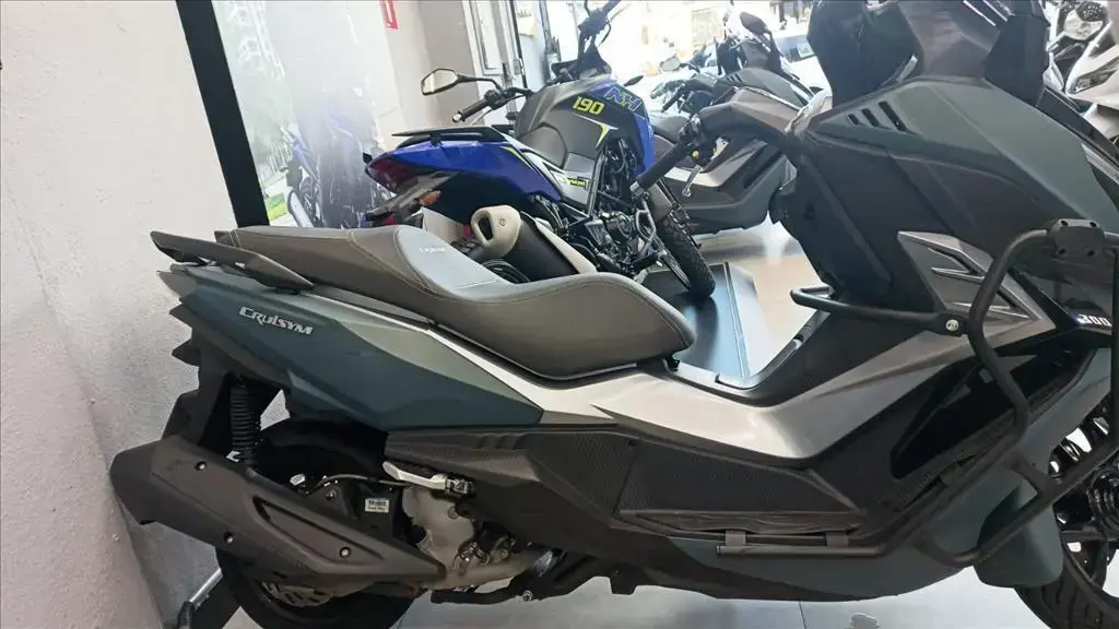 galeria CRUISYM