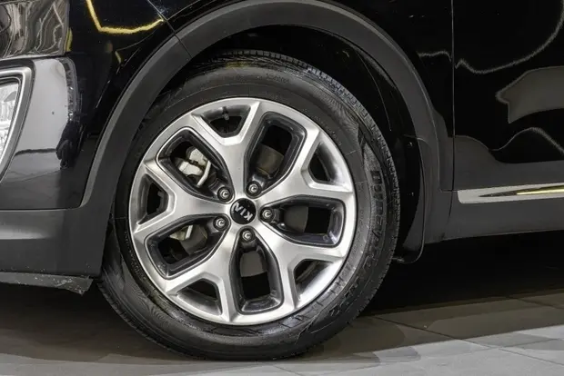 Kia SORENTO 3.3 V6 GASOLINA EX 7L AUTOMATICO