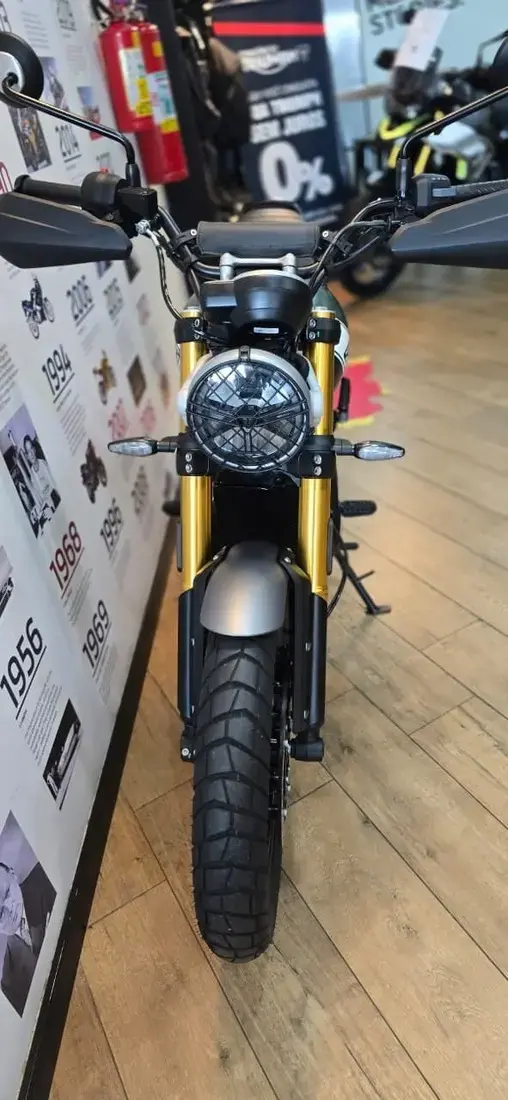 galeria Scrambler