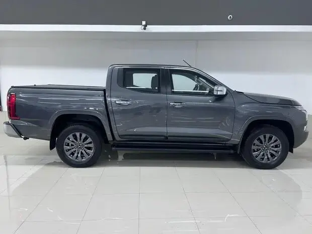 Mitsubishi Triton HPE