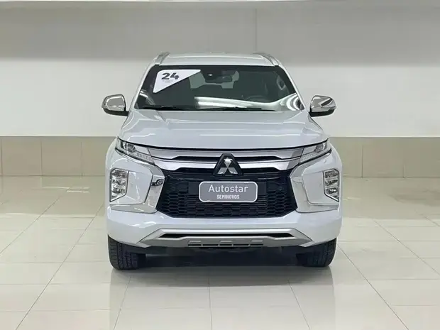 Mitsubishi Pajero Sport HPE 2.4